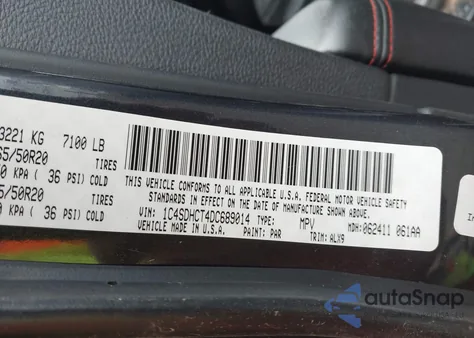 2013 Dodge Durango R/T z USA, uszkodzony, nr VIN 1C4SDHCT4DC689014